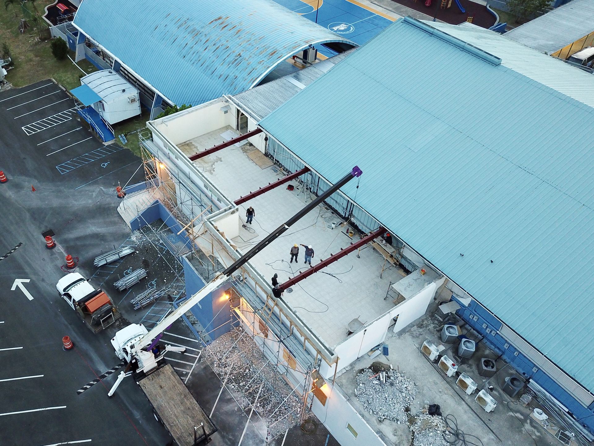Proyecto de construcción educacional por Qualcon en Puerto Rico